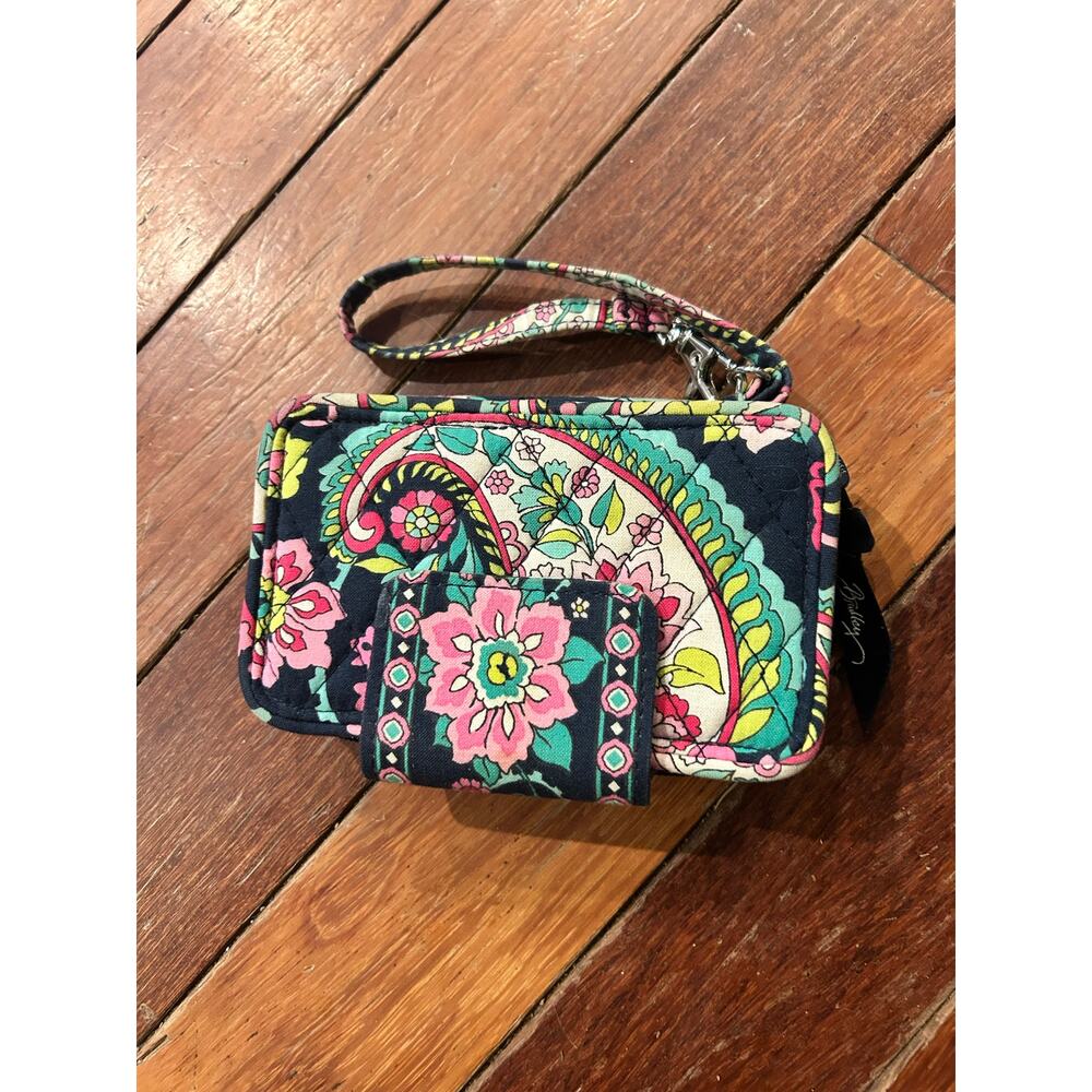 vera bradley wallet Petal Paisley blue pink wristlet full zip